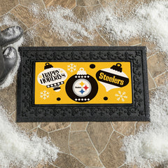 Pittsburgh Steelers Holiday Flocked Coir Sassafras Switch Mat, 22"x10" - NFL