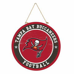Tampa Bay Buccaneers Round Door Décor with Hanging Rope, 18x18 - NFL Home