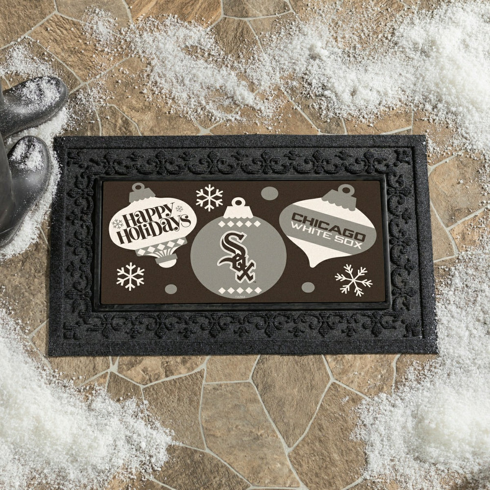 Chicago White Sox Holiday Flocked Coir Sassafras Switch Mat, 22"x10" - MLB