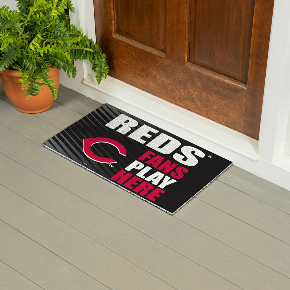 Cincinnati Reds Fan Mat, 28"x16" - MLB