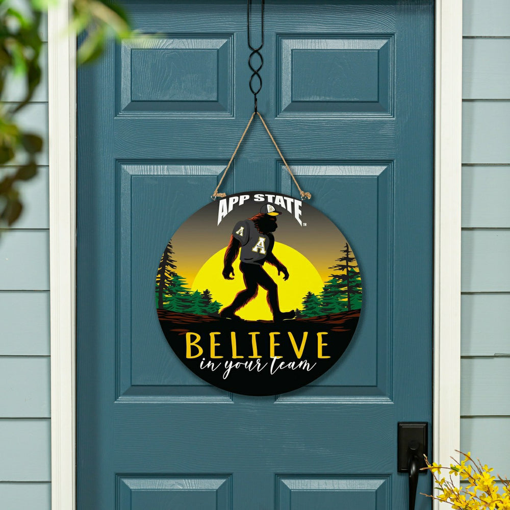 Appalachian State University Bigfoot Round Door Décor with Hanging Rop - Collegiate Home