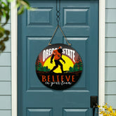 Oregon State University Bigfoot Round Door Décor with Hanging Rope, 18 - Collegiate Home
