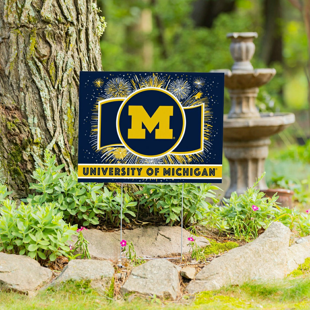 University Of Michigan Yard Sign, Patriotic - Collegiate Home