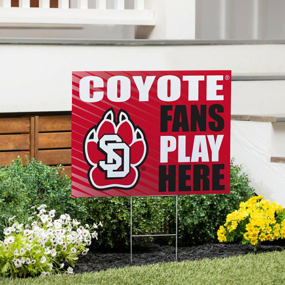 University of South Dakota Coroplast Yard Sign "Fans Play Here" - Collegiate Home