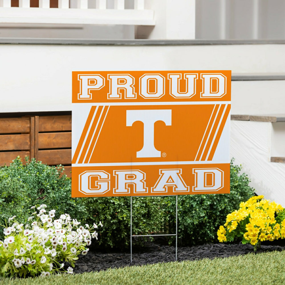 University of Tennessee Coroplast Yard Sign Graduate - Collegiate Home