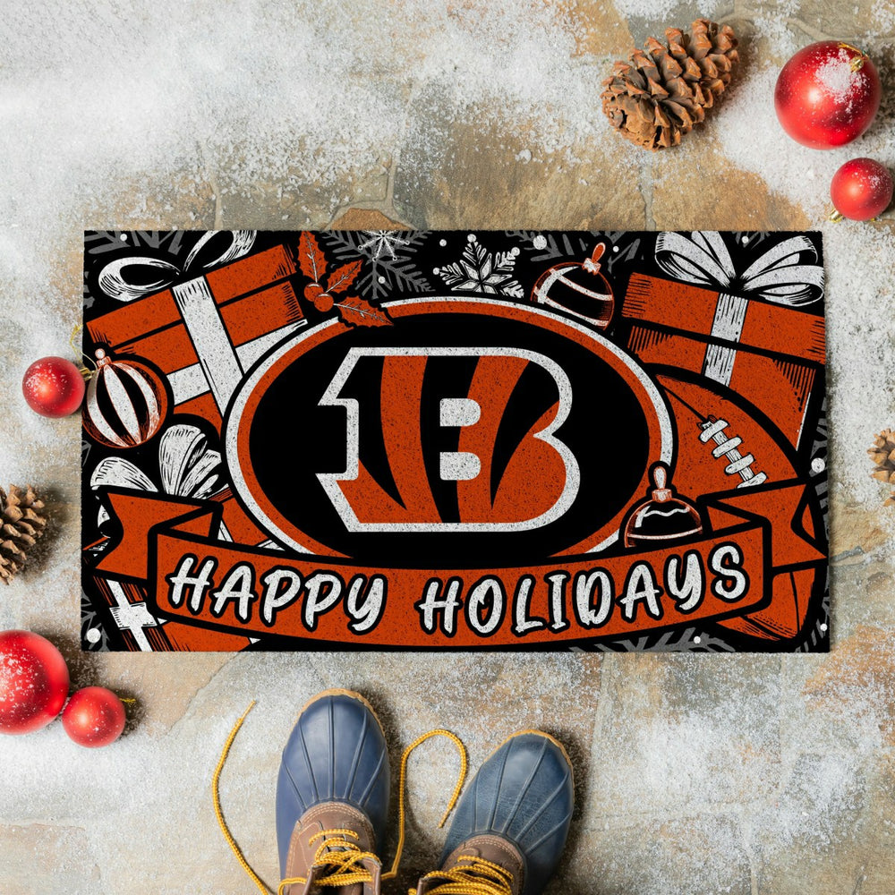 Cincinnati Bengals Holiday PVC Mat, 28"x16" - NFL