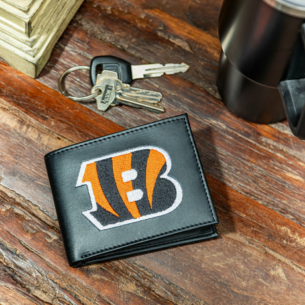 Cincinnati Bengals Black Bi-Fold Embroidered Wallet w/ RFID Blocking - NFL Home