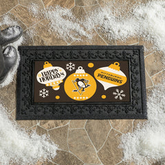 Pittsburgh Penguins Holiday Flocked Coir Sassafras Switch Mat, 22"x10" - NHL