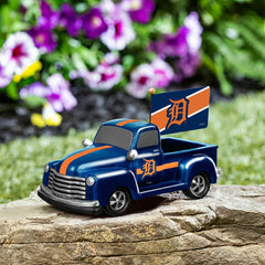 Detroit Lions Rally Truck Statue - MLB Home