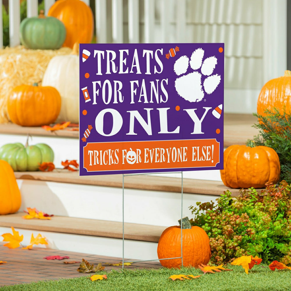 Clemson University Yard Sign, Halloween Treats for Fans - Collegiate Home