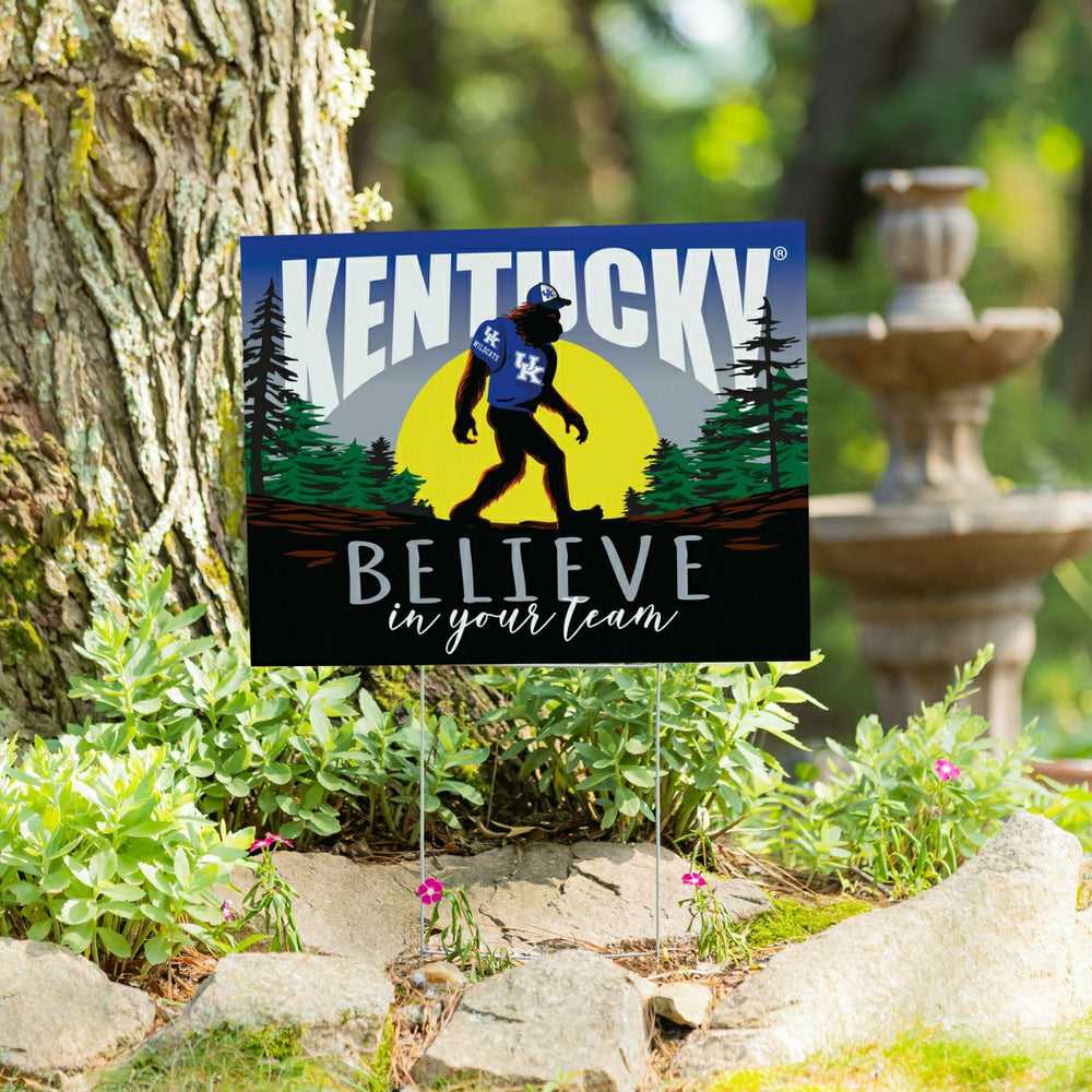 University of Kentucky Yard Sign, Bigfoot - Collegiate Home