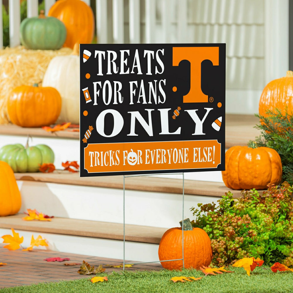 University of Tennessee Yard Sign, Halloween Treats for Fans - Collegiate Home