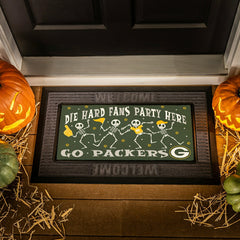 Green Bay Packers Flocked Coir Halloween Sassafras Switch Mat, 22"x10" - NFL