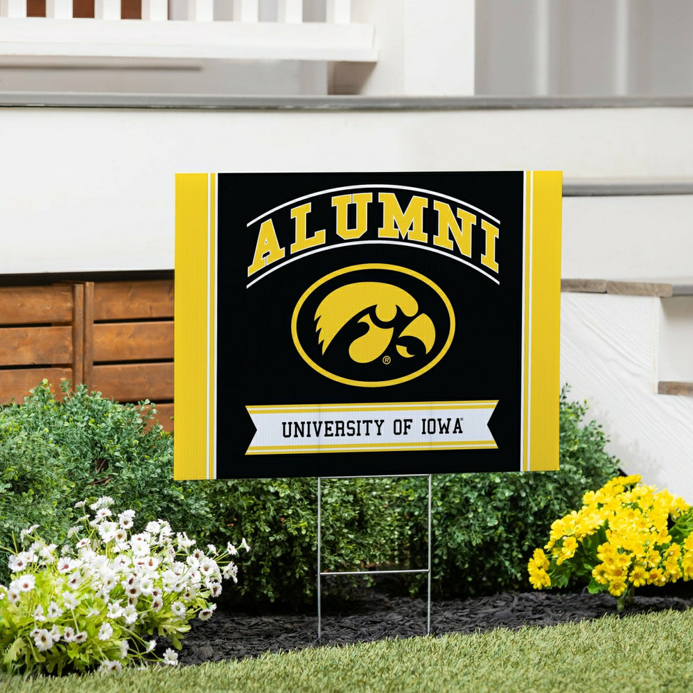University of Iowa Coroplast Yard Sign Alumni - Collegiate Home