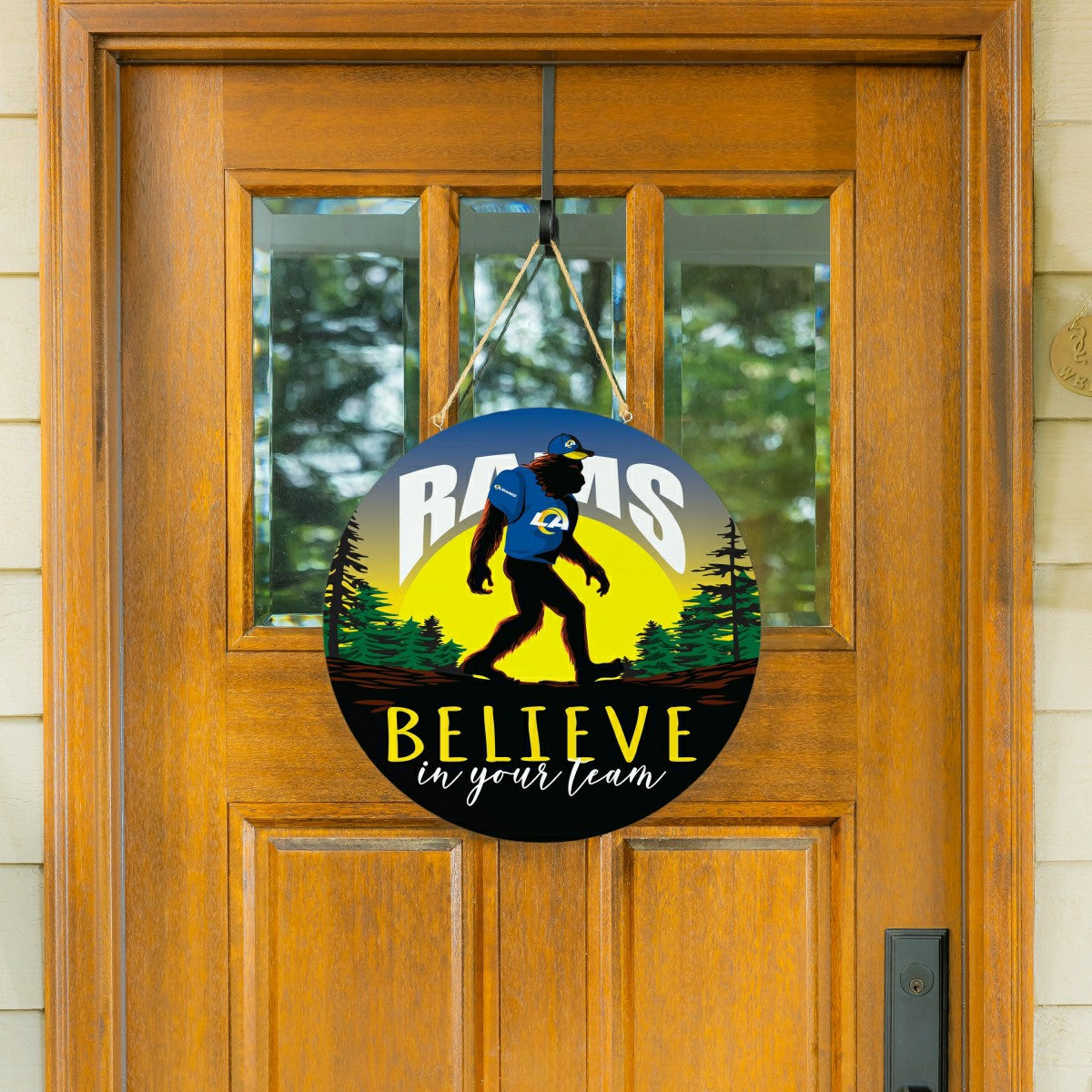 Los Angeles Rams Bigfoot Round Door Décor with Hanging Rope, 18x18 - NFL Home