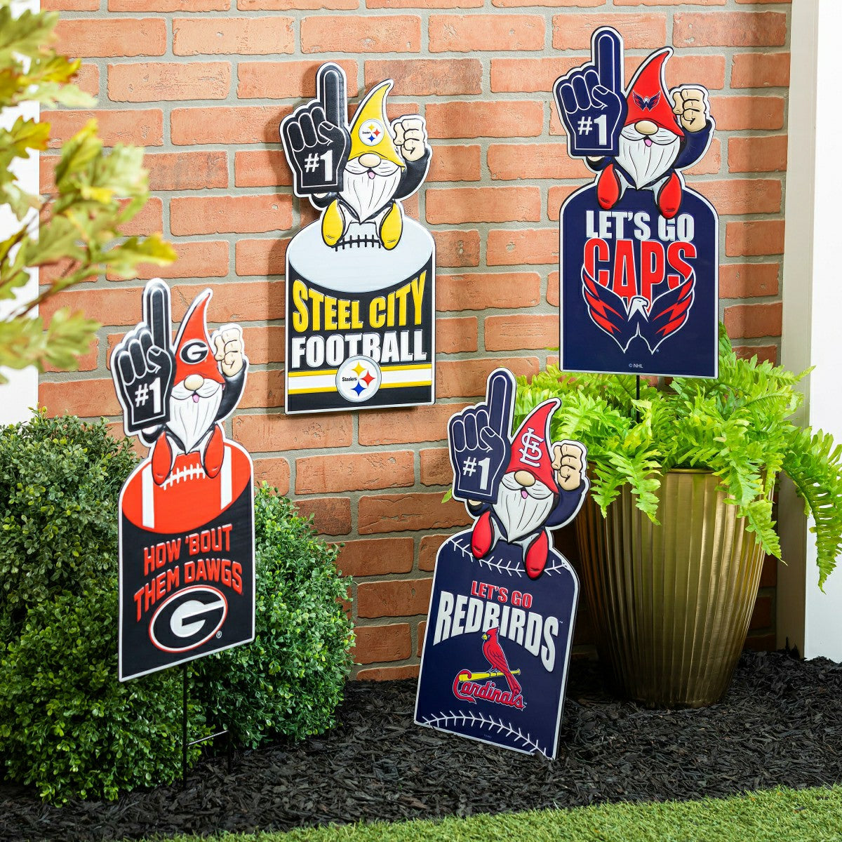 Pittsburgh Steelers Gnome Metal Sign 10"L x 30"H - NFL Home