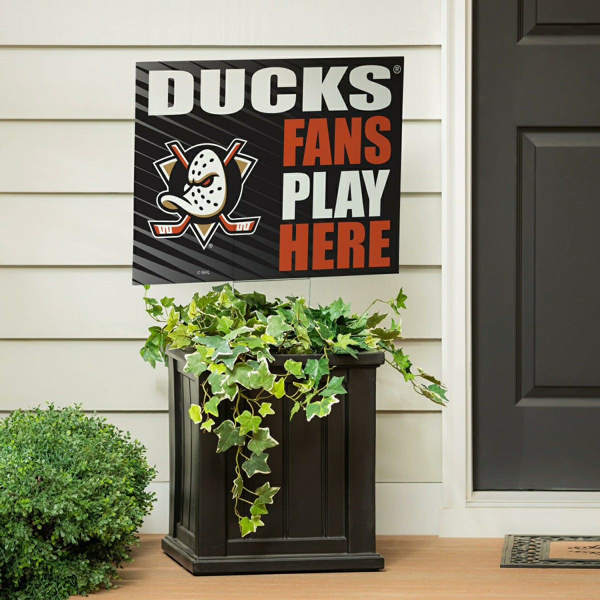 Anaheim Ducks Coroplast Yard Sign "Fans Play Here" - NHL Home