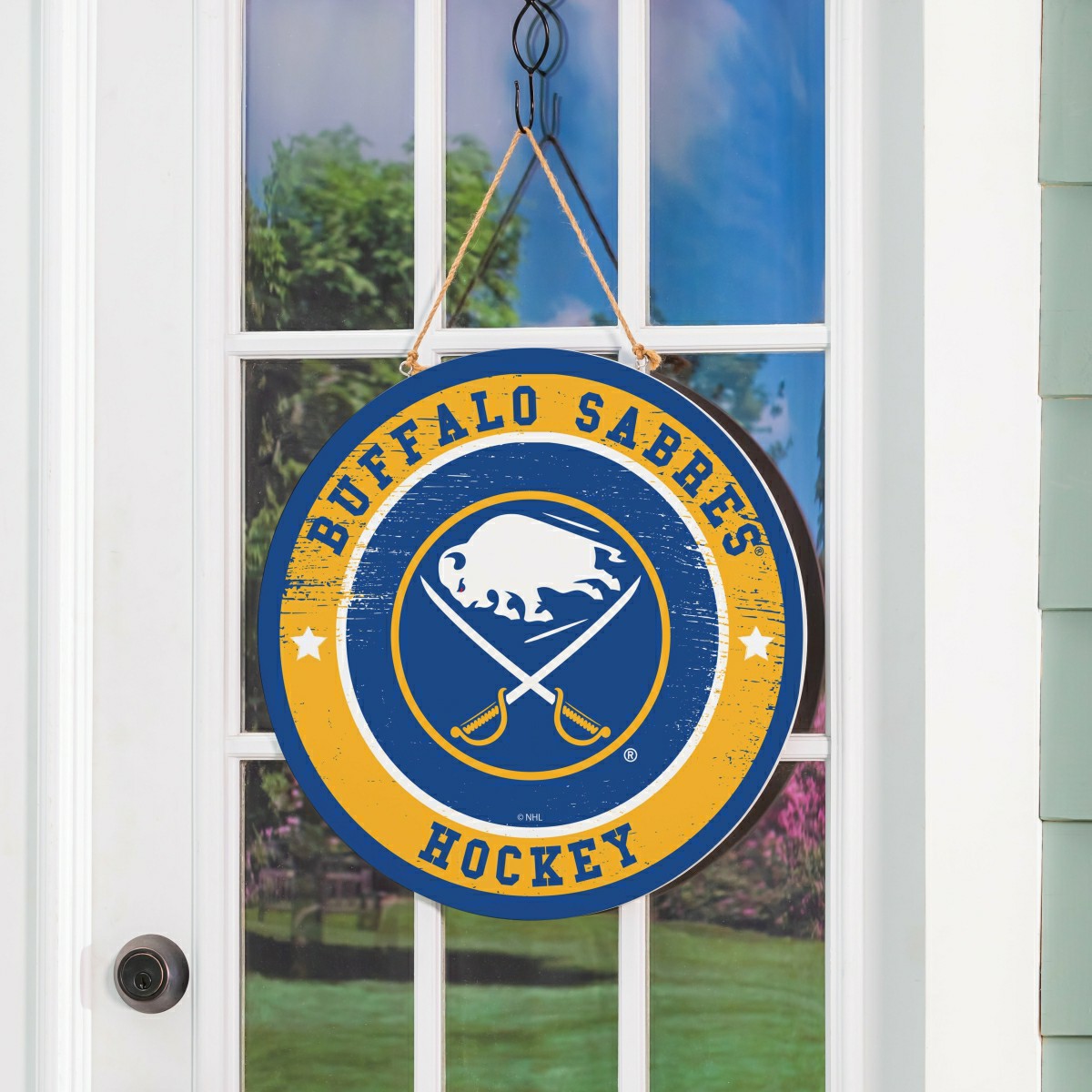 Buffalo Sabres Round Door Décor with Hanging Rope, 18x18 - NHL Home