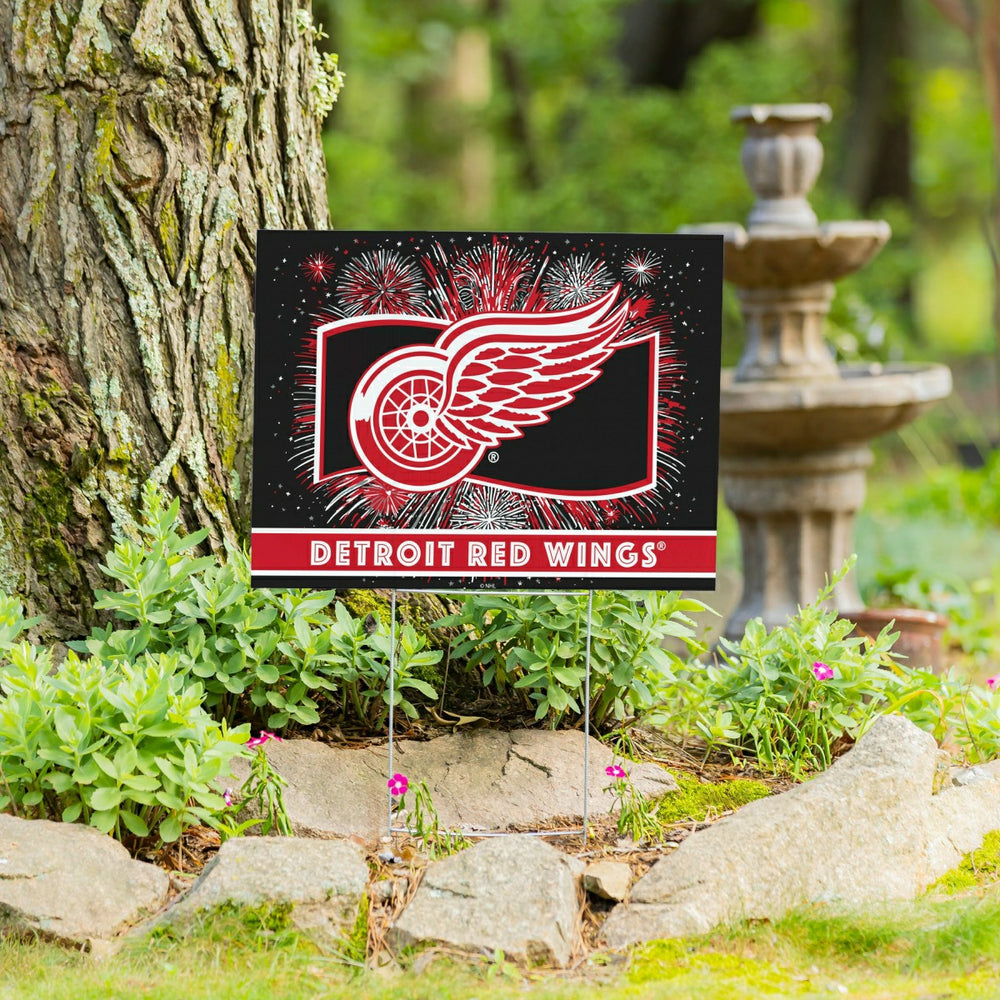 Detroit Red Wings Yard Sign, Patriotic - NHL Home
