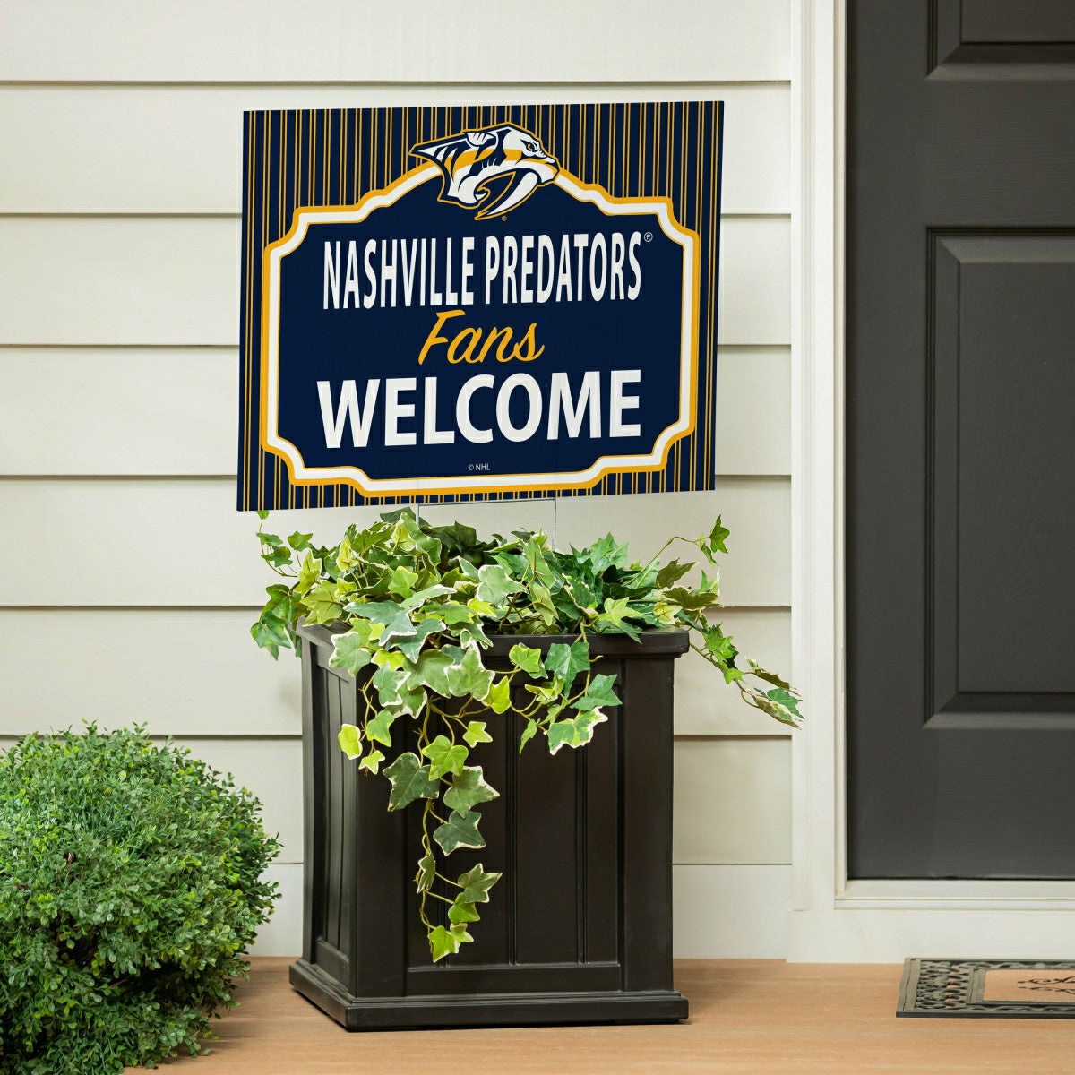 Nashville Predators Coroplast Yard Sign, "Fans Welcome" - NHL Home
