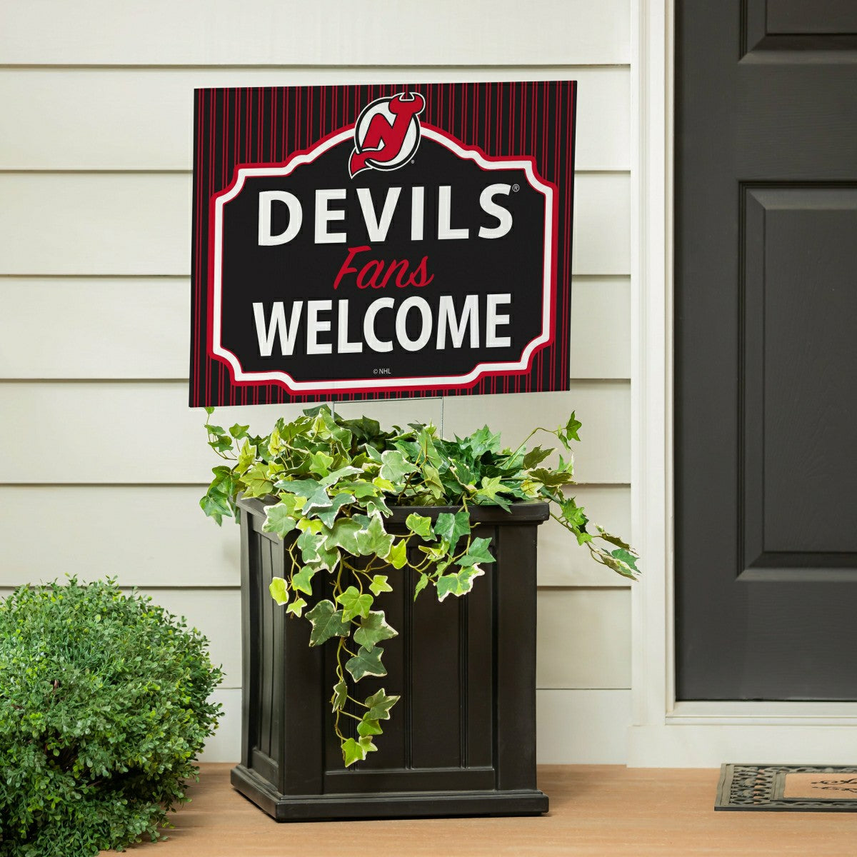 New Jersey Devils Coroplast Yard Sign, "Fans Welcome" - NHL Home