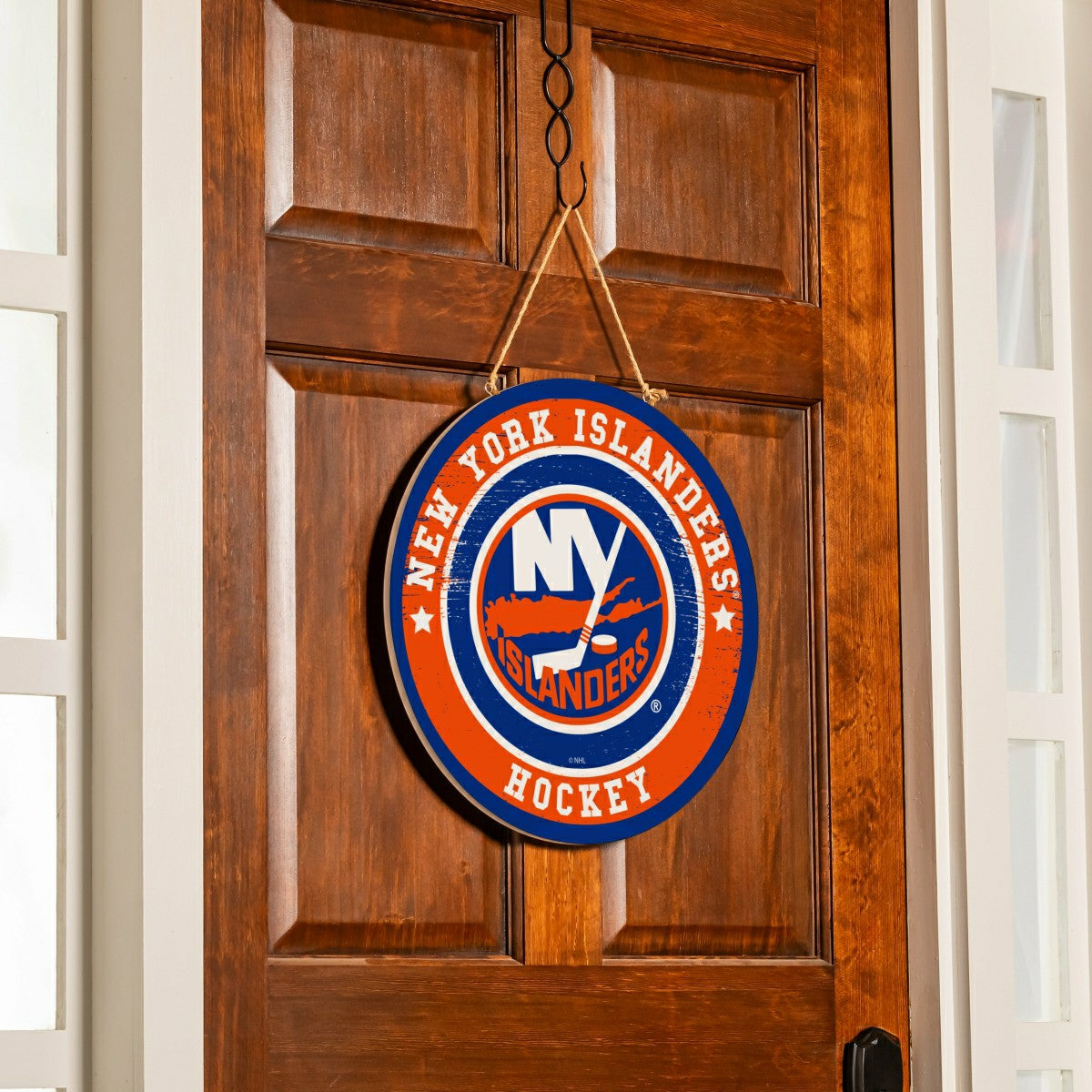 New York Islanders Round Door Décor with Hanging Rope, 18x18 - NHL Home