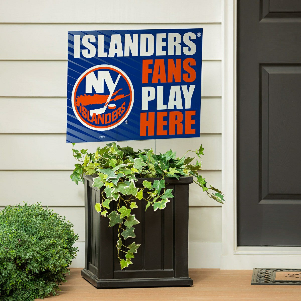 New York Islanders Coroplast Yard Sign "Fans Play Here" - NHL Home