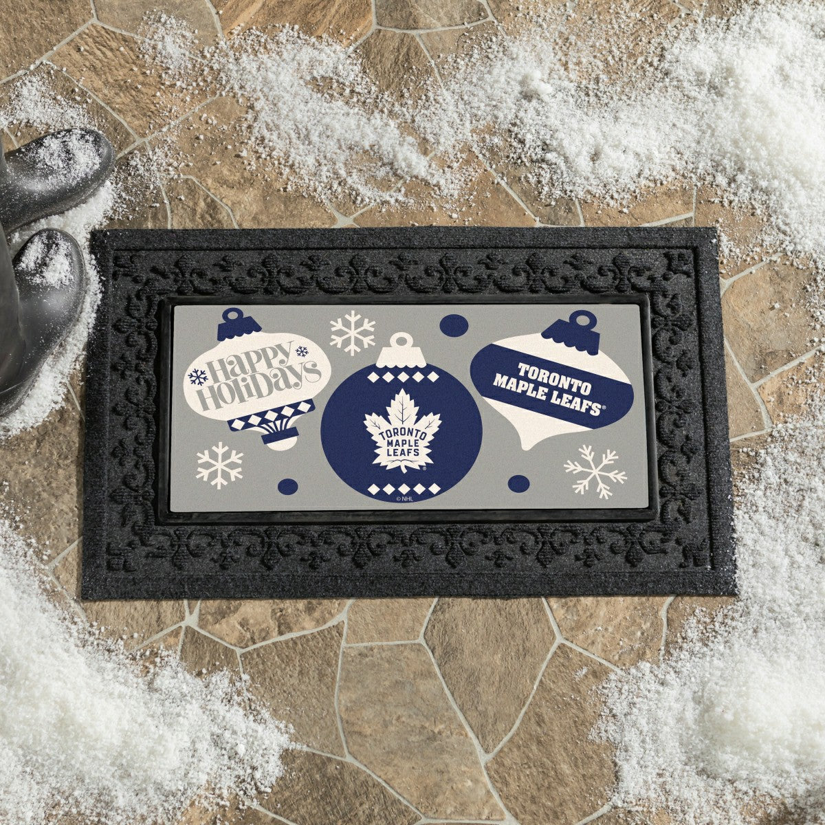 Toronto Maple Leafs Holiday Flocked Coir Sassafras Switch Mat, 22"x10" - NHL