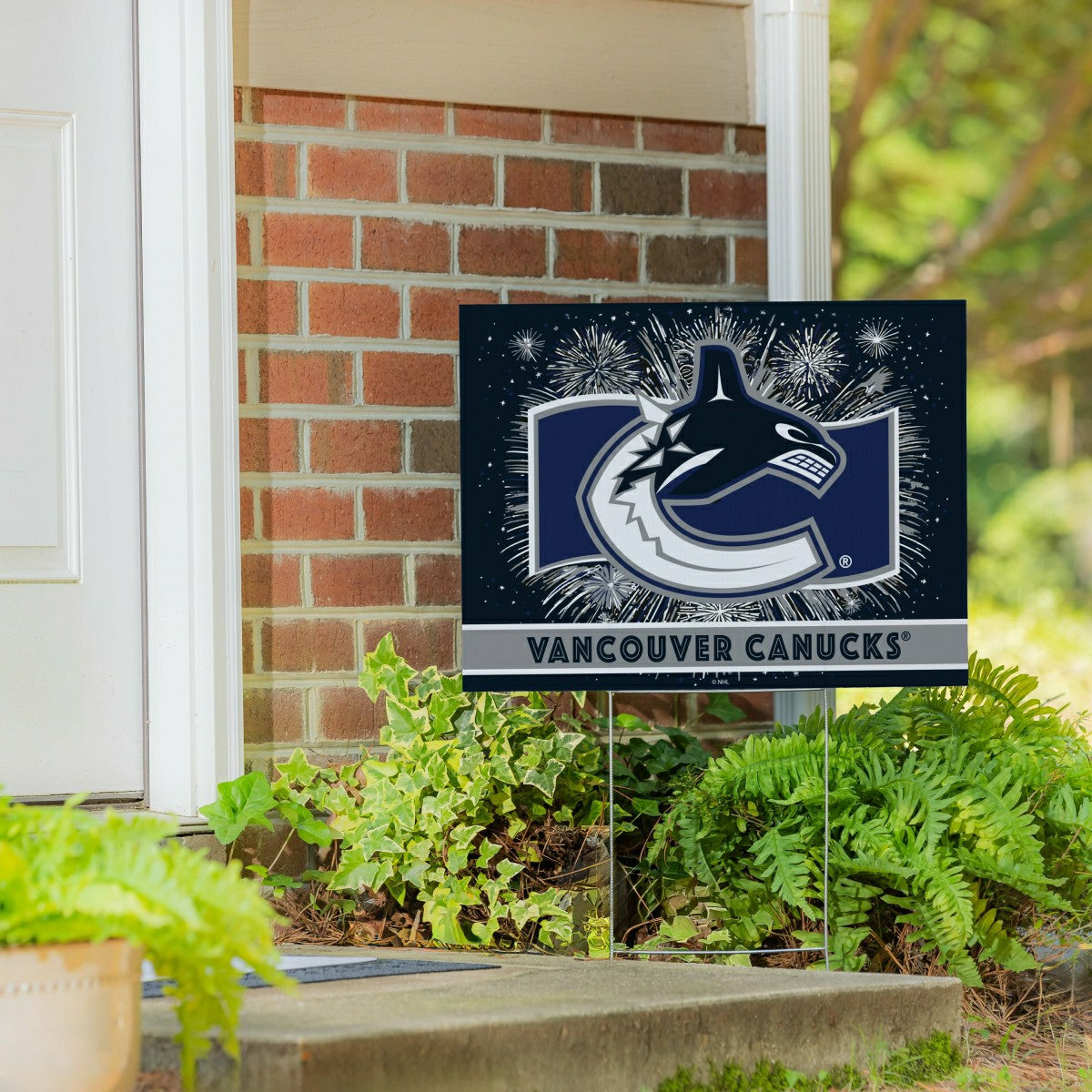 Vancouver Canucks Yard Sign, Patriotic - NHL Home