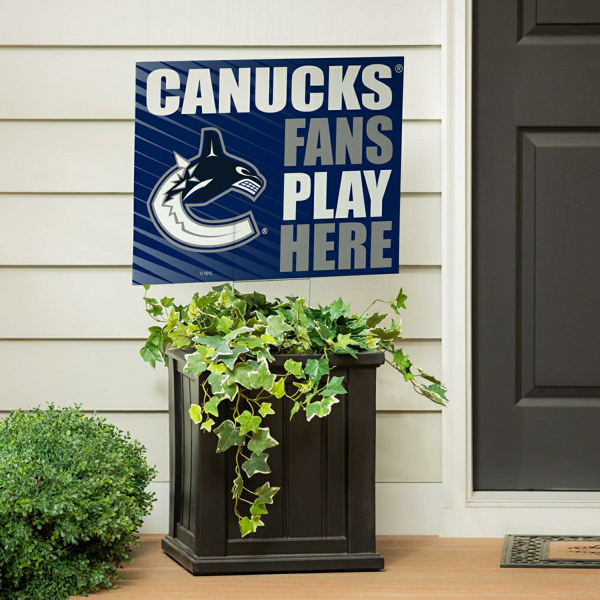 Vancouver Canucks Coroplast Yard Sign "Fans Play Here" - NHL Home