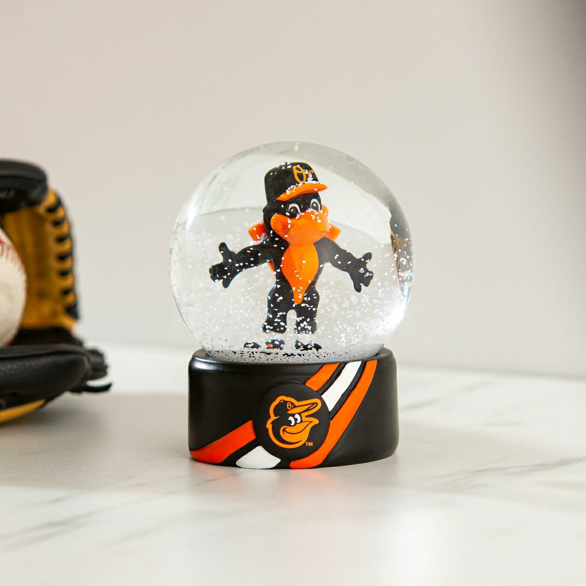 Baltimore Orioles Water Globe - MLB Home
