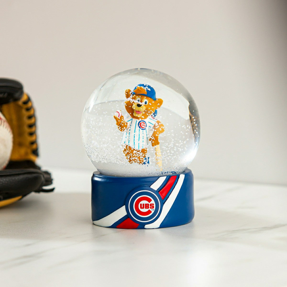 Chicago Cubs Water Globe - MLB Home