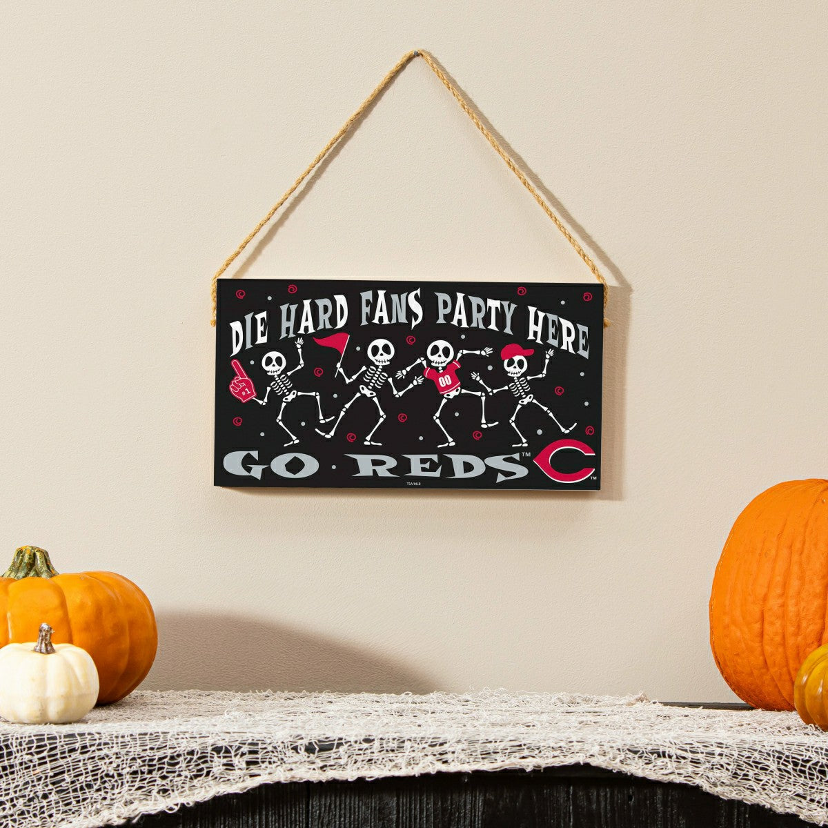 Cincinnati Reds Halloween Wood Wall Sign, 6x11 - MLB Home