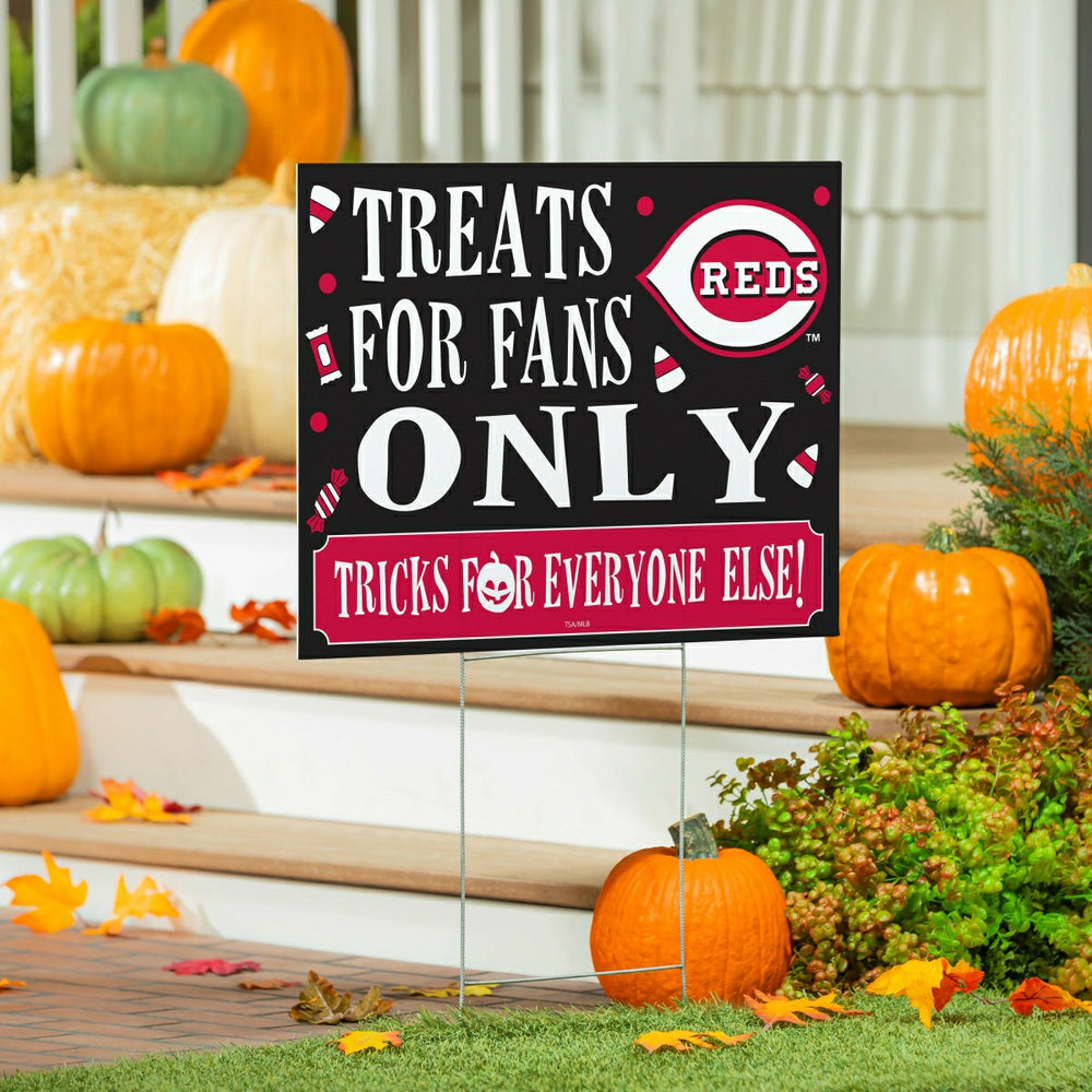 Cincinnati Reds Yard Sign, Halloween Treats for Fans - MLB Home