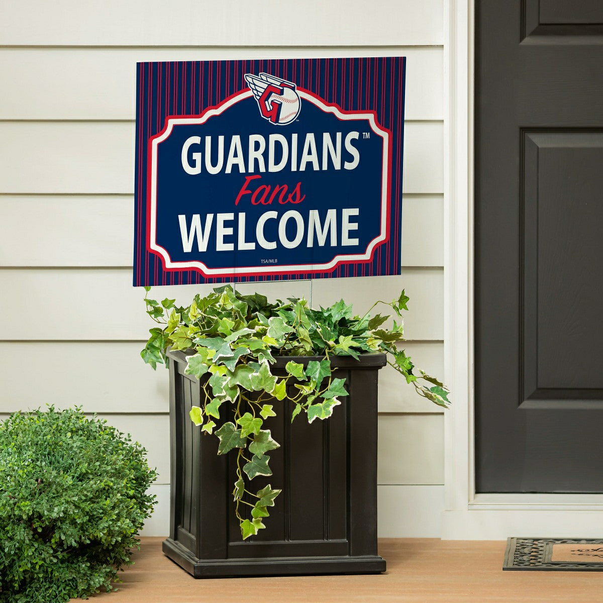 Cleveland Guardians Coroplast Yard Sign, "Fans Welcome" - MLB Home