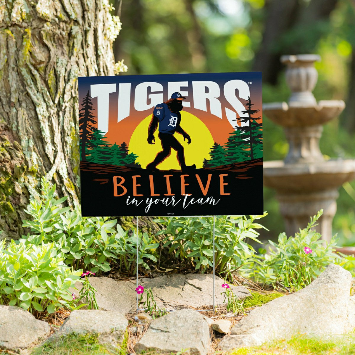 Detroit Tigers Yard Sign, Bigfoot - MLB Home
