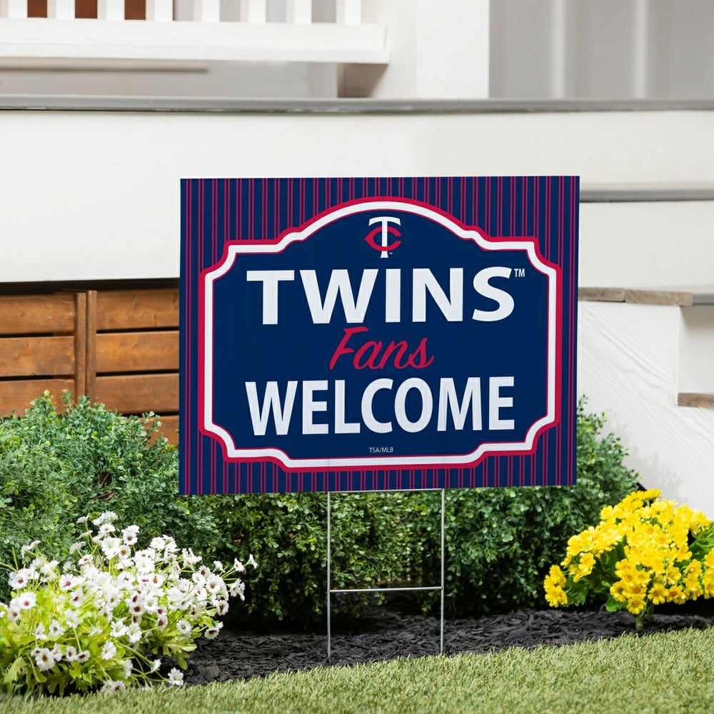 Minnesota Twins Coroplast Yard Sign, "Fans Welcome" - MLB Home