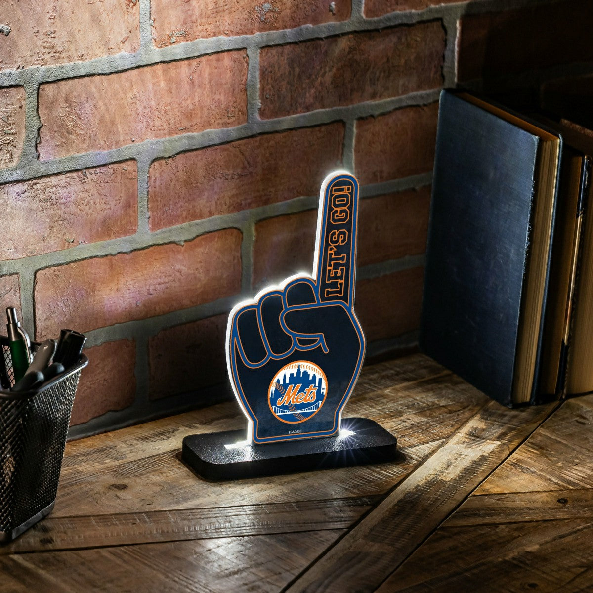 New York Mets Baseball Foam Finger Desklite LED Decor - MLB Home