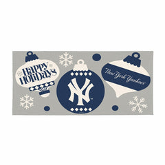 New York Yankees Holiday Flocked Coir Sassafras Switch Mat, 22"x10" - MLB