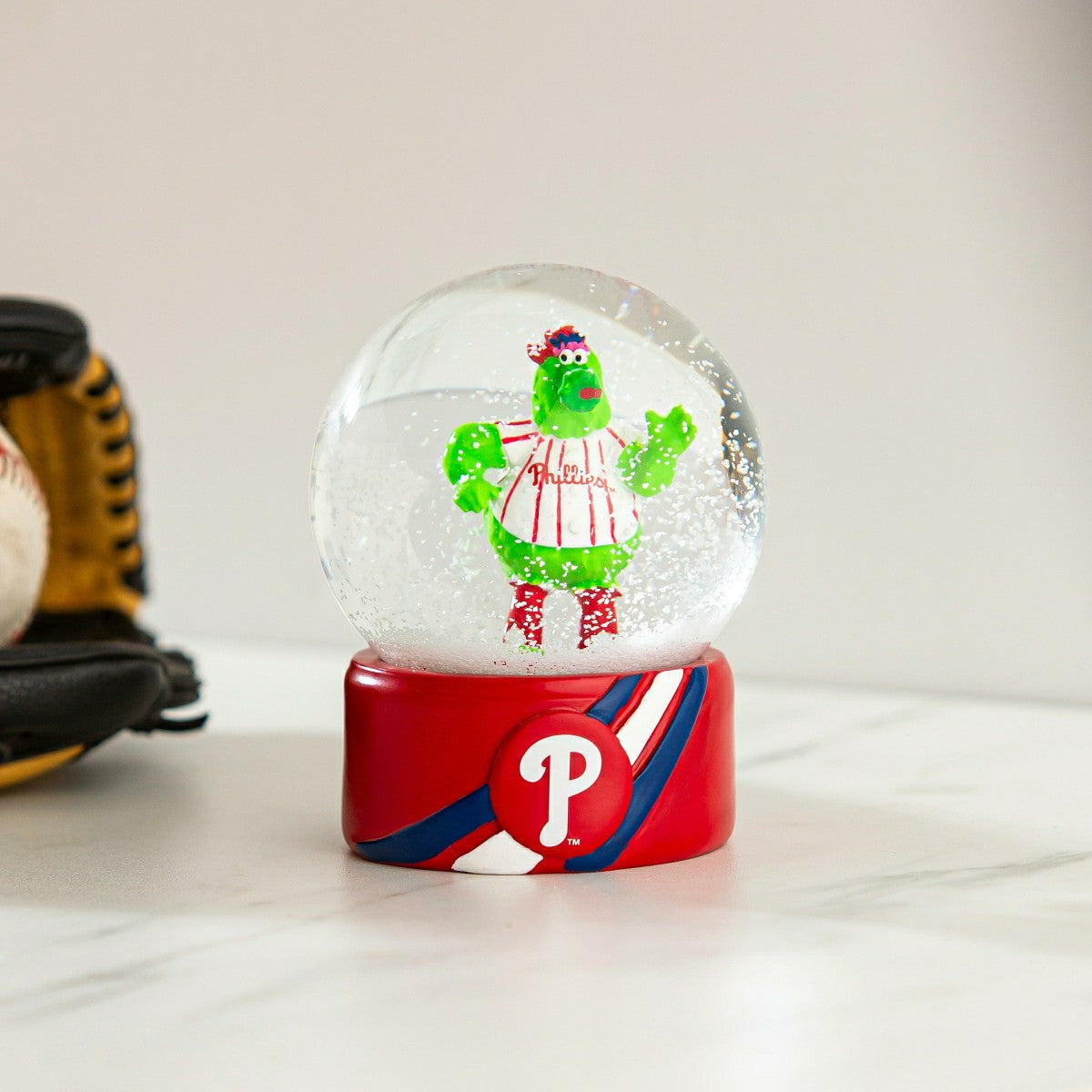 Philadelphia Phillies Water Globe - MLB Home