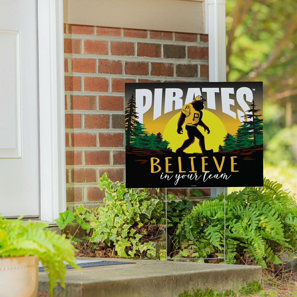 Pittsburgh Pirates Yard Sign, Bigfoot - MLB Home