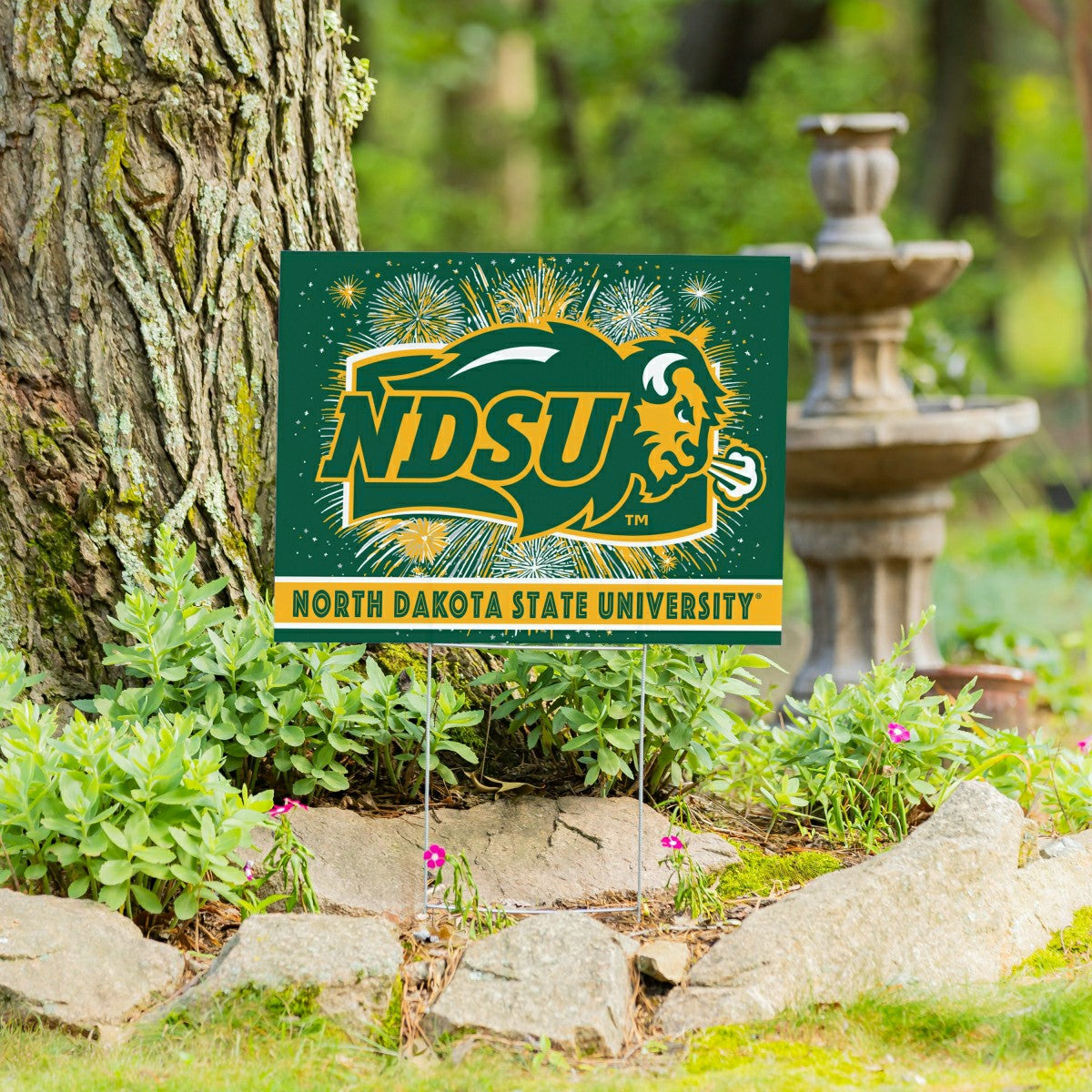 North Dakota State University Yard Sign, Patriotic - Collegiate Home