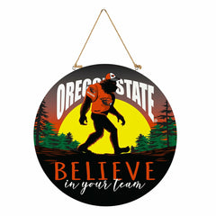Oregon State University Bigfoot Round Door Décor with Hanging Rope, 18 - Collegiate Home