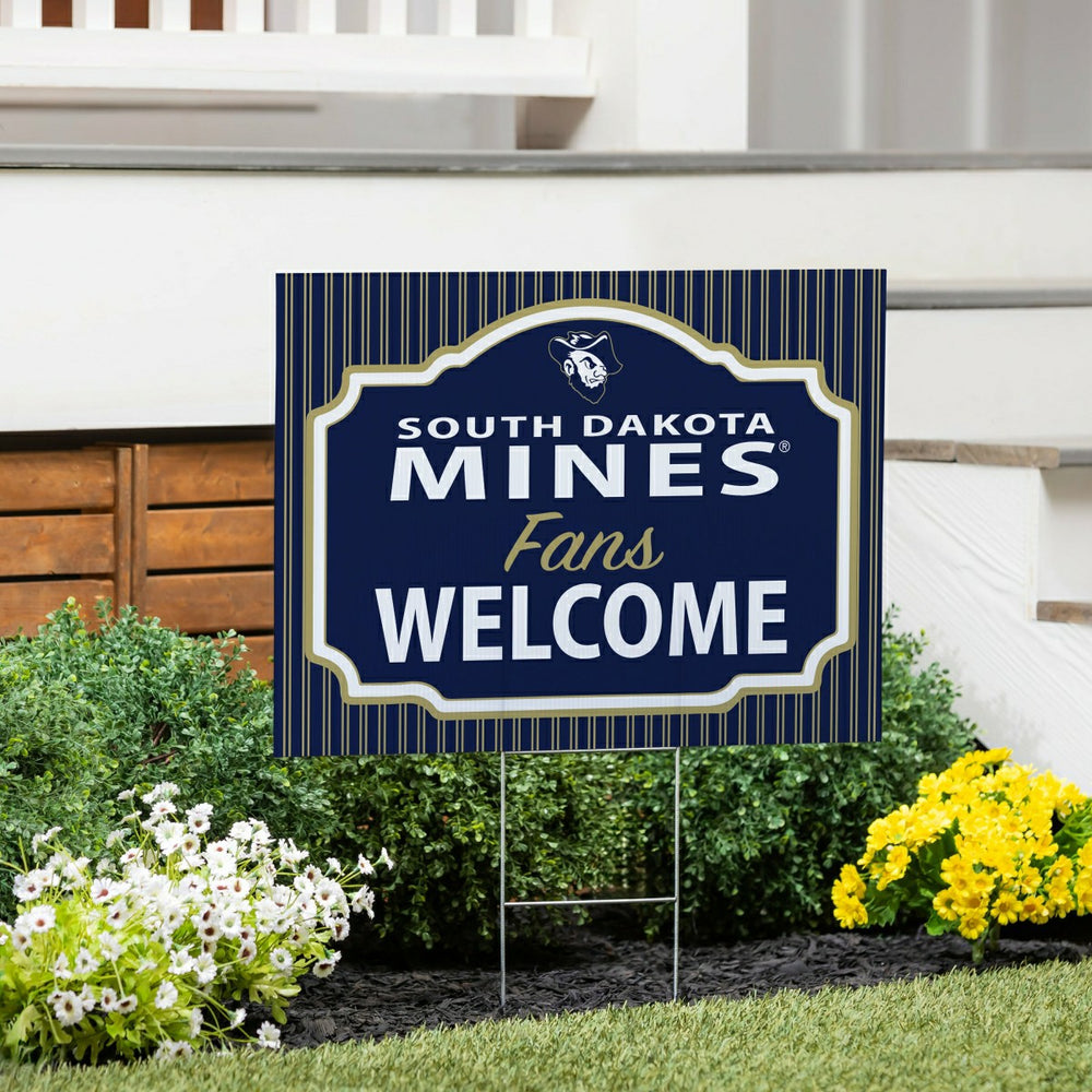 South Dakota School of Mines & Technology Coroplast Yard Sign, "Fans W - Collegiate Home