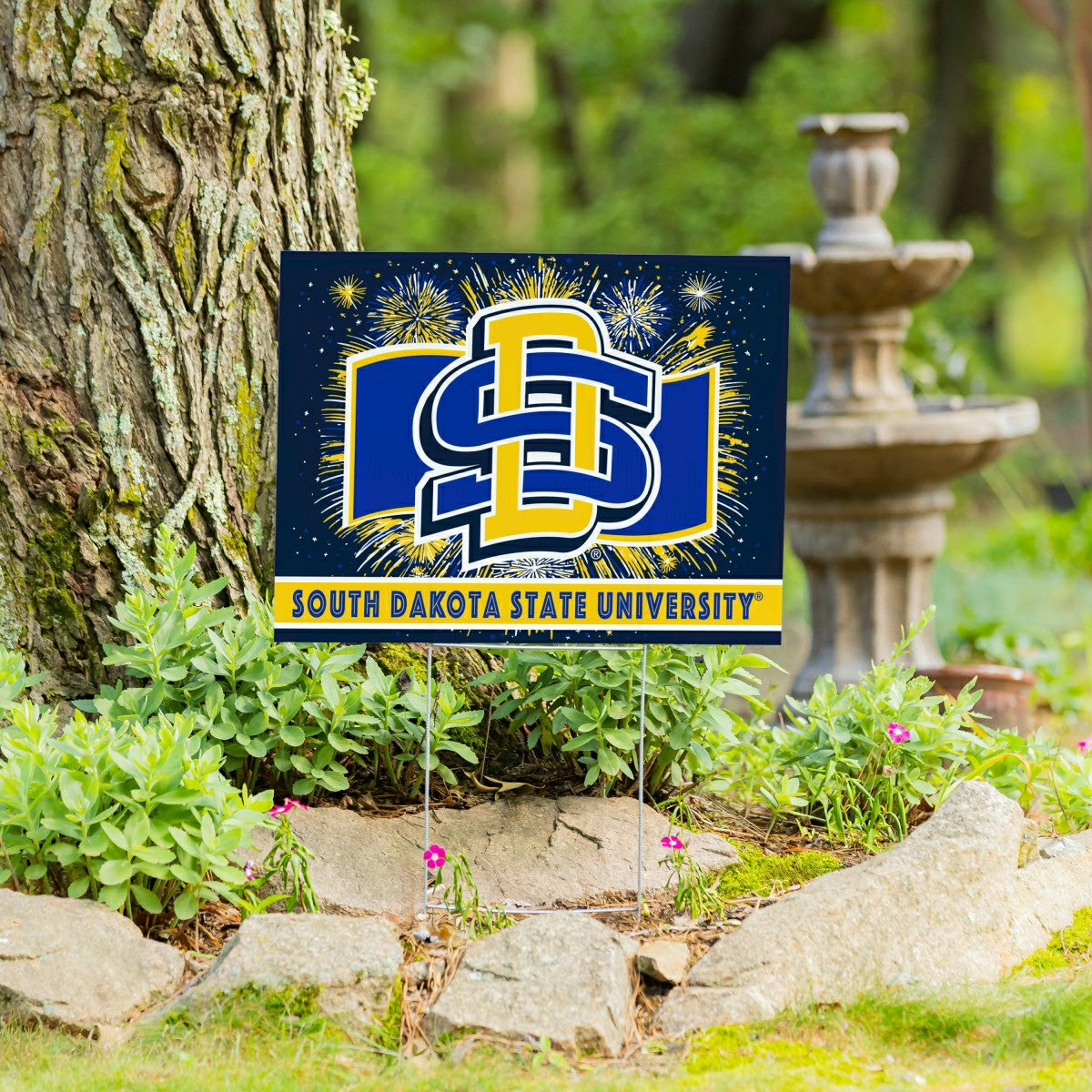 South Dakota State University Yard Sign, Patriotic - Collegiate Home