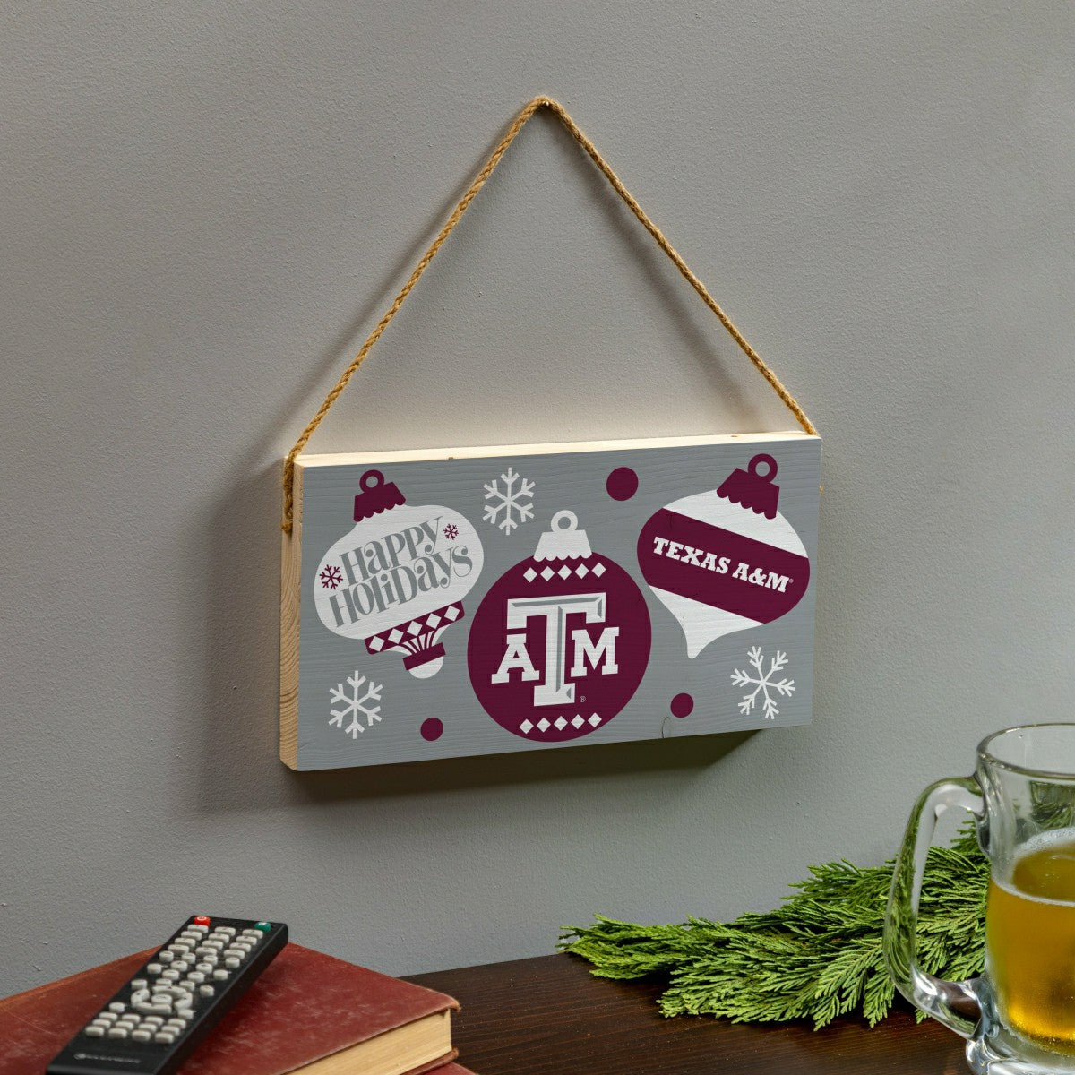 Texas A&M Holiday Wood Wall Sign, 6x11 - Collegiate Home