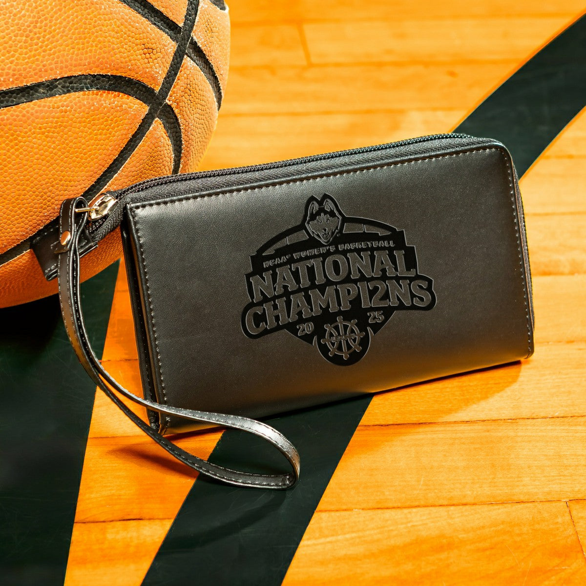 University of Auburn, Mens NCAA Basketball Champions Wristlet Wallet, Black - Collegiate Home