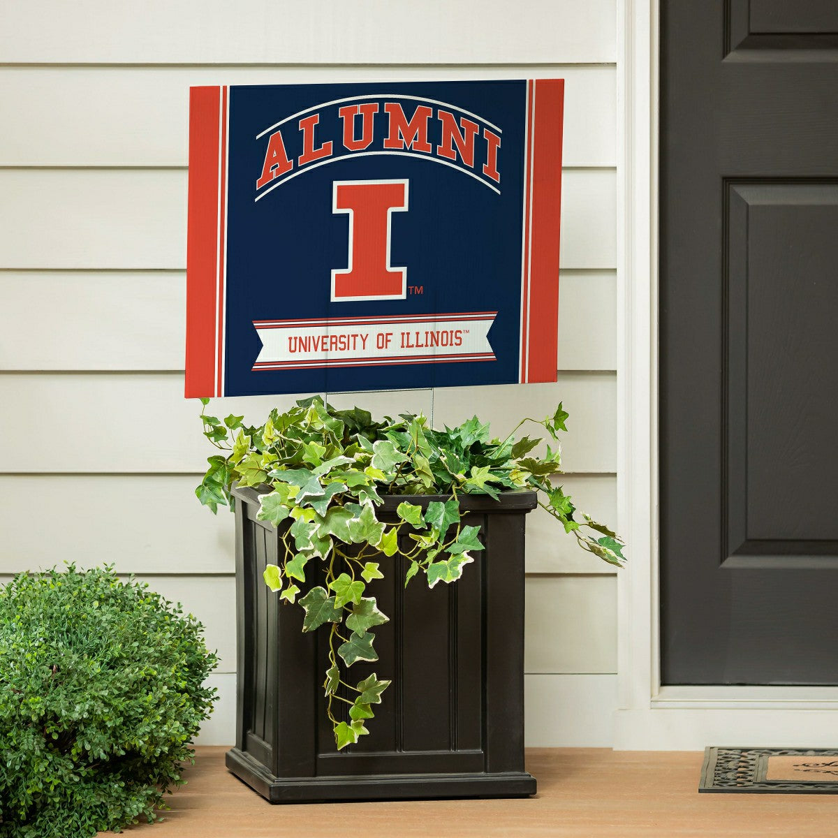University of Illinois Coroplast Yard Sign Alumni - Collegiate Home