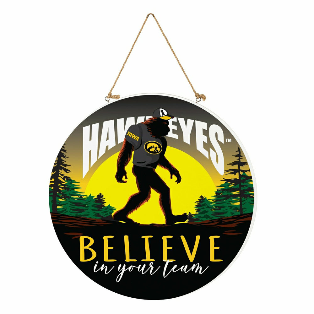 University of Iowa Bigfoot Round Door Décor with Hanging Rope, 18x18 - Collegiate Home