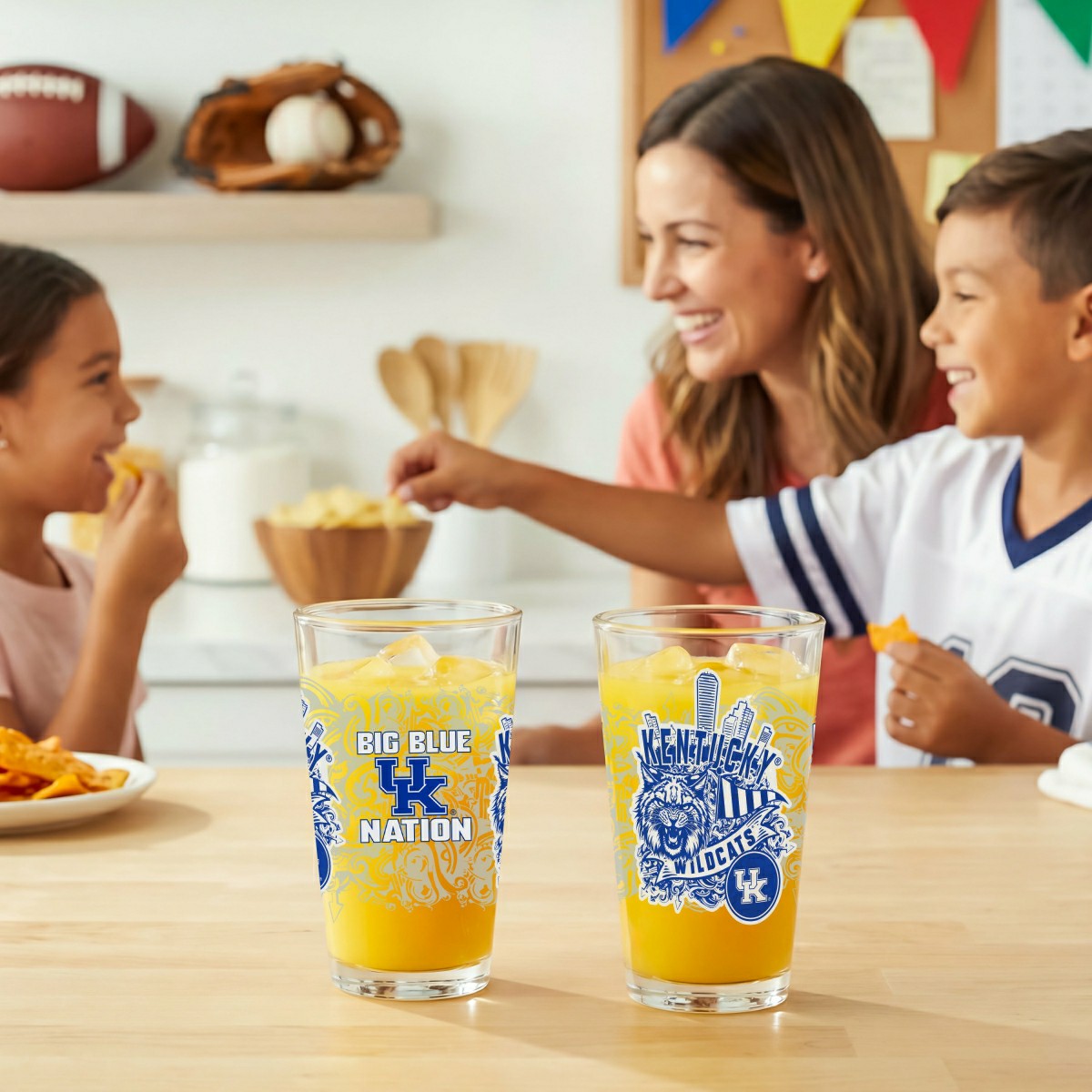 University of Kentucky 16oz Glass pint, Set of 2 - Collegiate Home